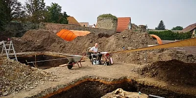 Öffentliche Führung: „Archäologie in Memleben“